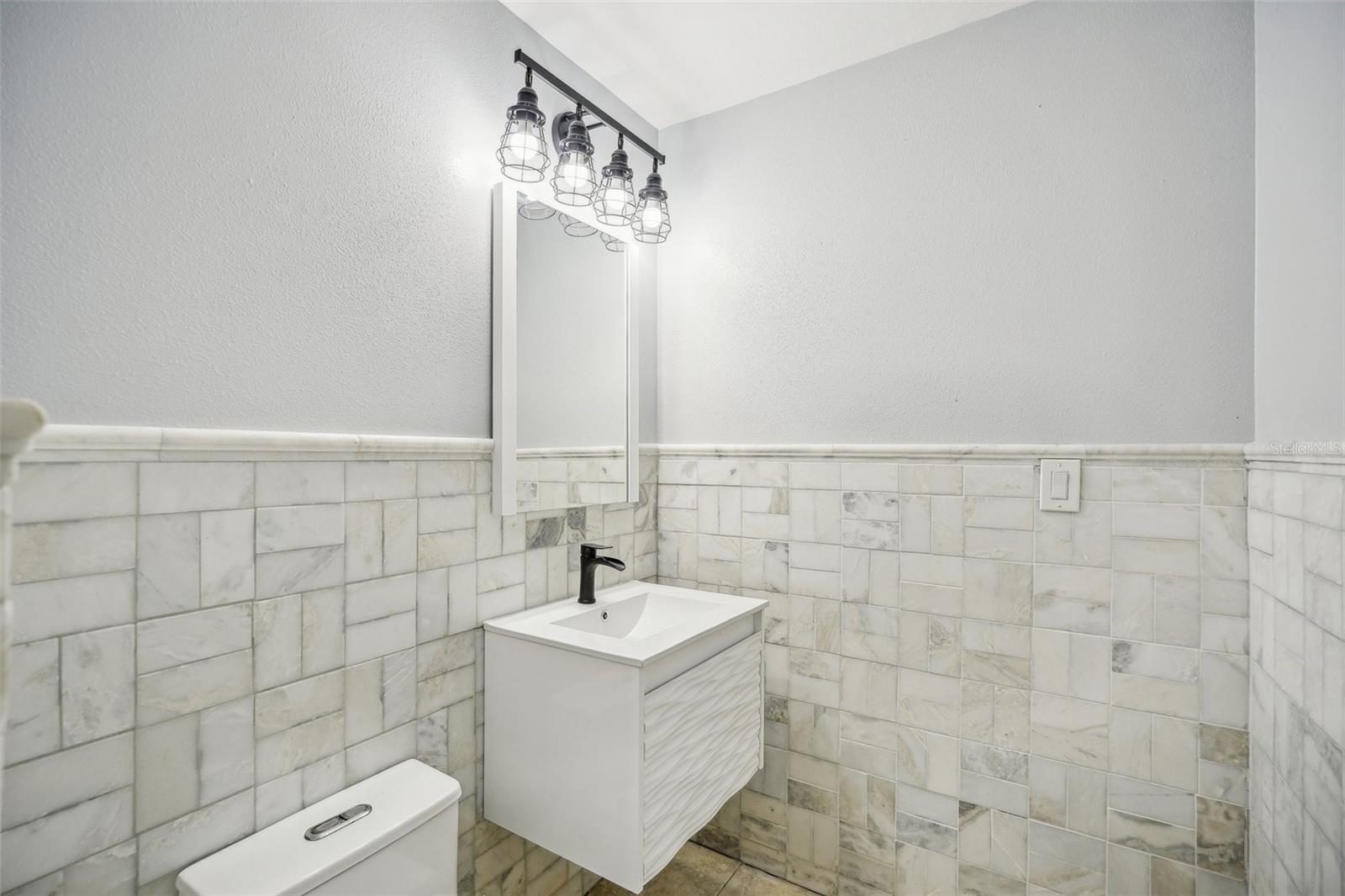 1832 FLAMINGO DR, NORTH FORT MYERS, FL, 33917