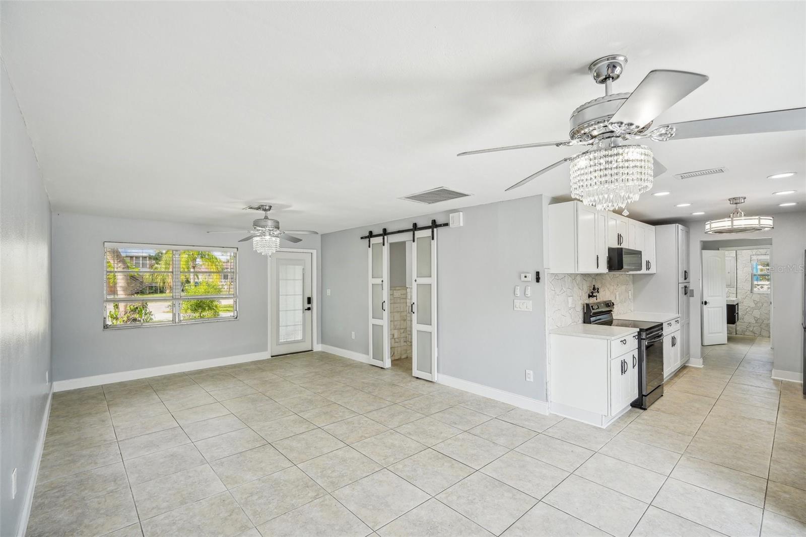 1832 FLAMINGO DR, NORTH FORT MYERS, FL, 33917