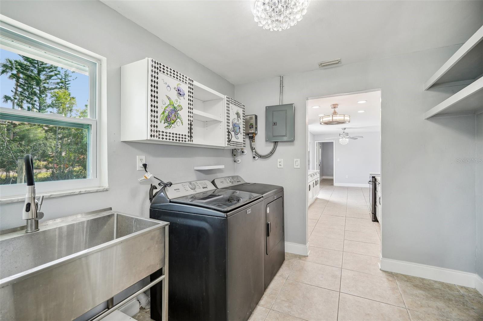1832 FLAMINGO DR, NORTH FORT MYERS, FL, 33917