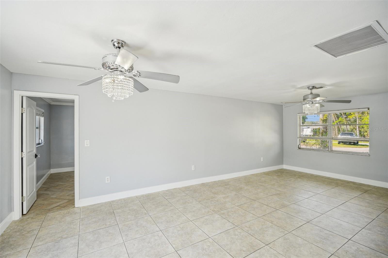 1832 FLAMINGO DR, NORTH FORT MYERS, FL, 33917