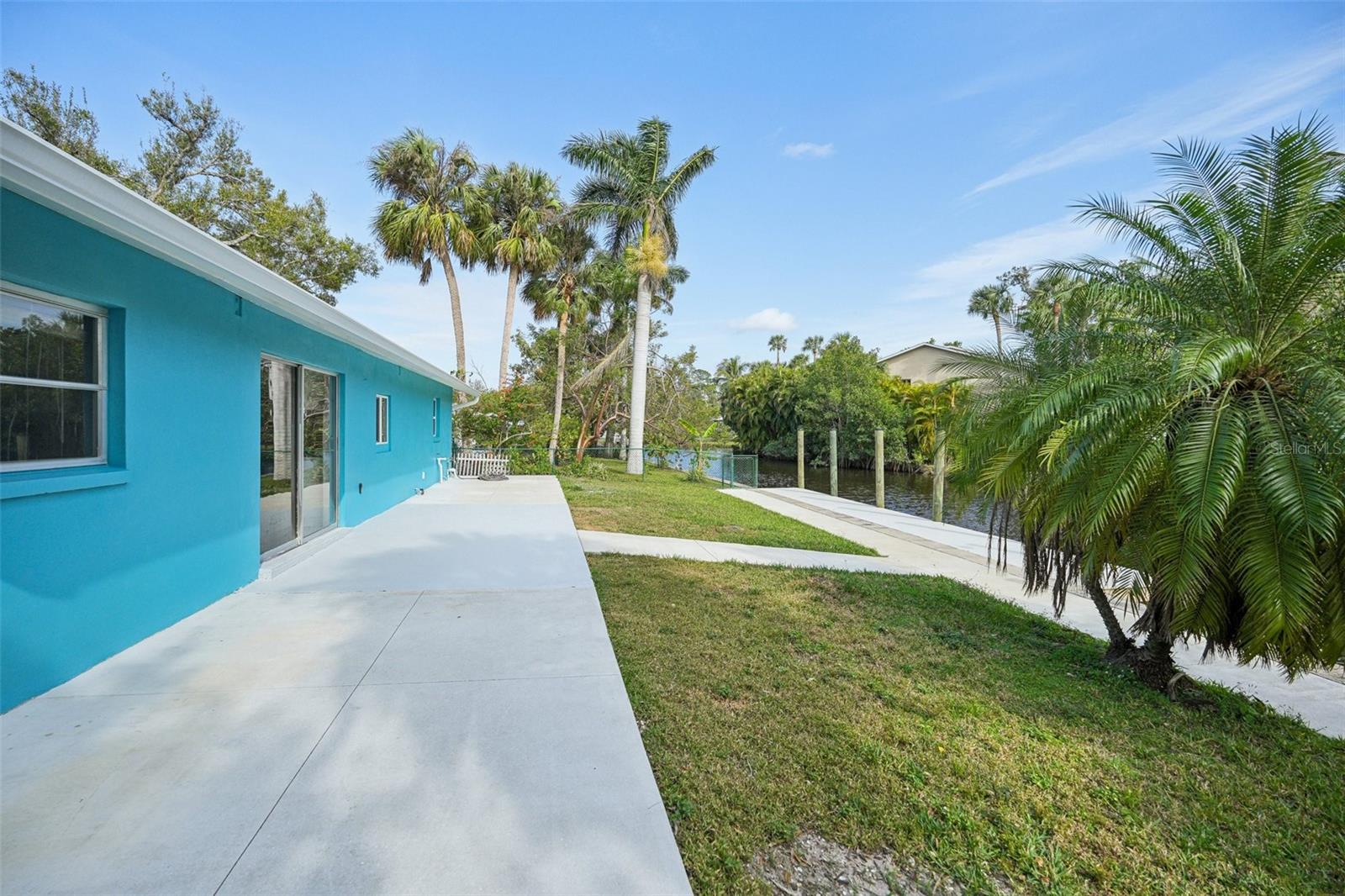 1832 FLAMINGO DR, NORTH FORT MYERS, FL, 33917