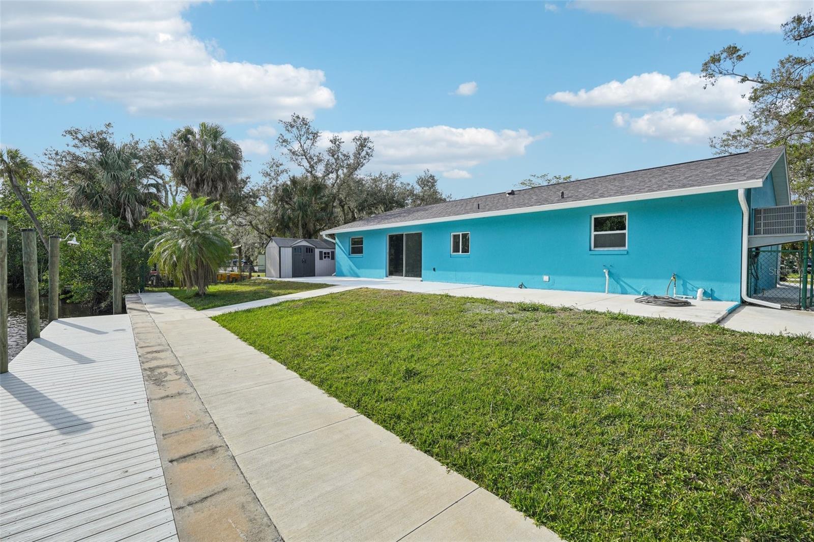 1832 FLAMINGO DR, NORTH FORT MYERS, FL, 33917