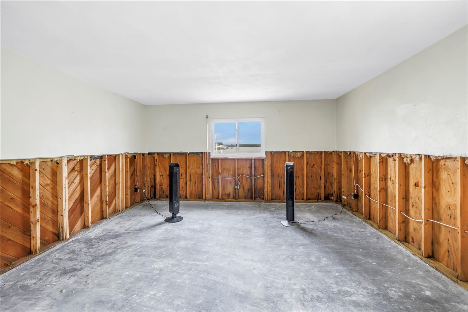 11755 7TH ST E, TREASURE ISLAND, FL, 33706