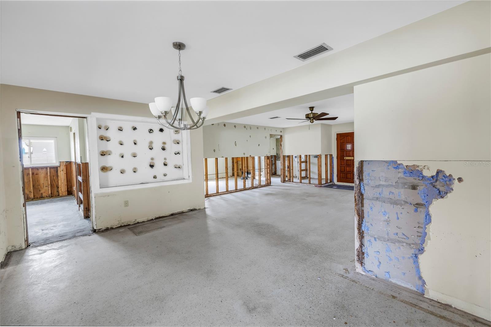 11755 7TH ST E, TREASURE ISLAND, FL, 33706