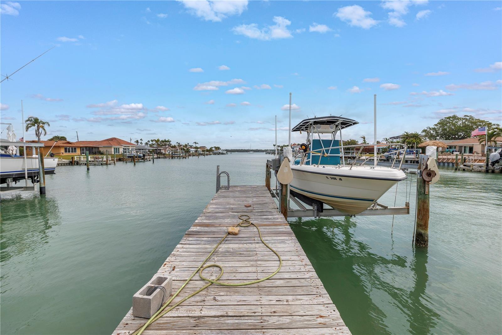 11755 7TH ST E, TREASURE ISLAND, FL, 33706
