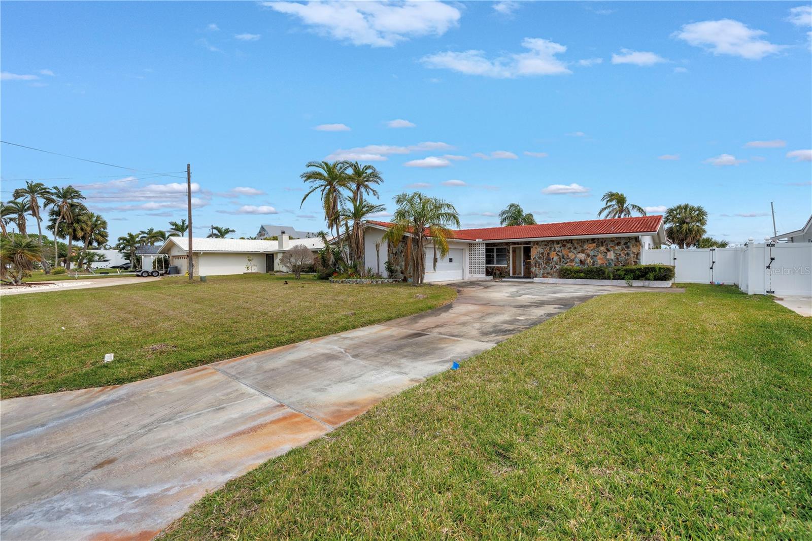 11755 7TH ST E, TREASURE ISLAND, FL, 33706