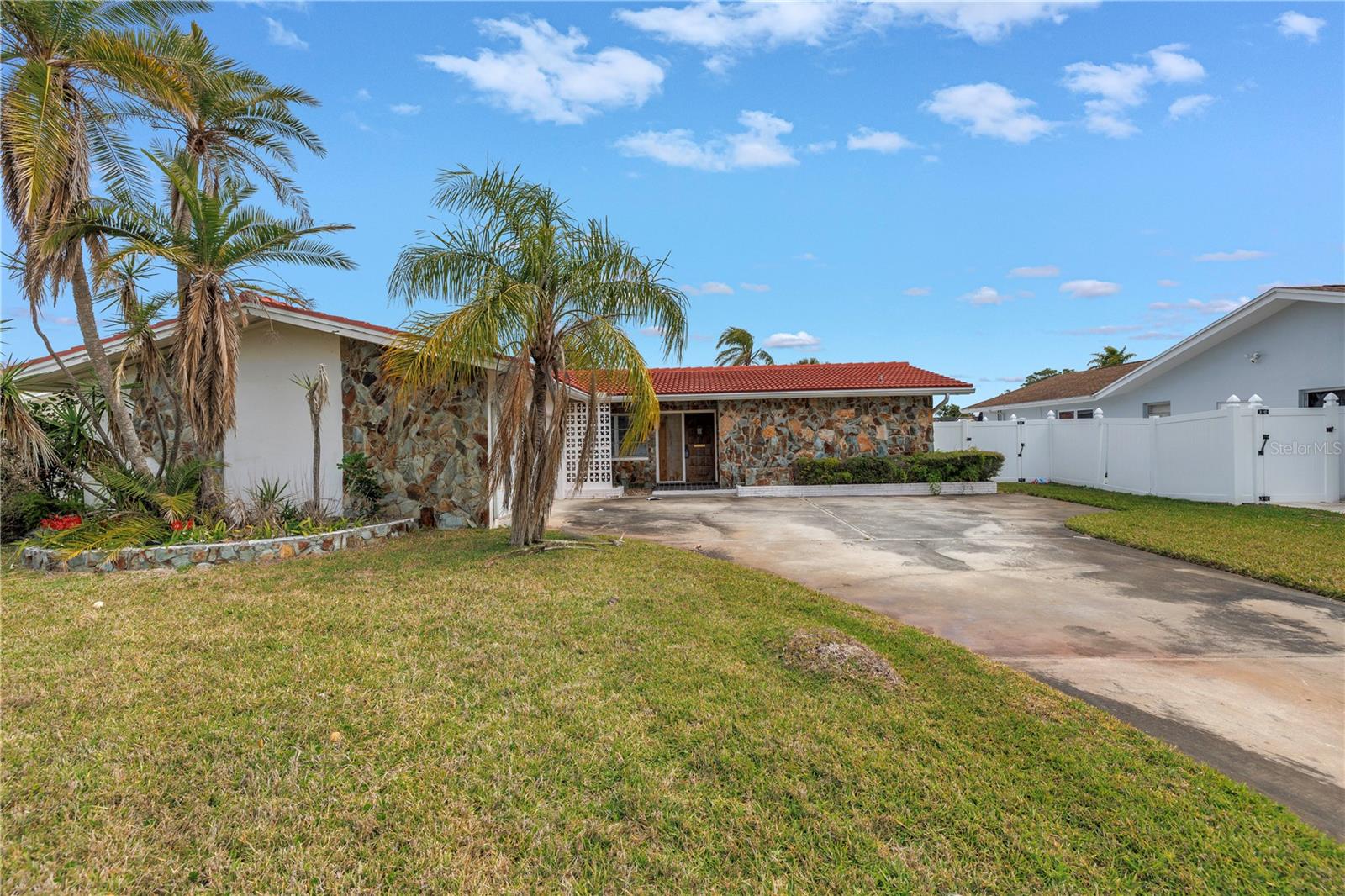 11755 7TH ST E, TREASURE ISLAND, FL, 33706