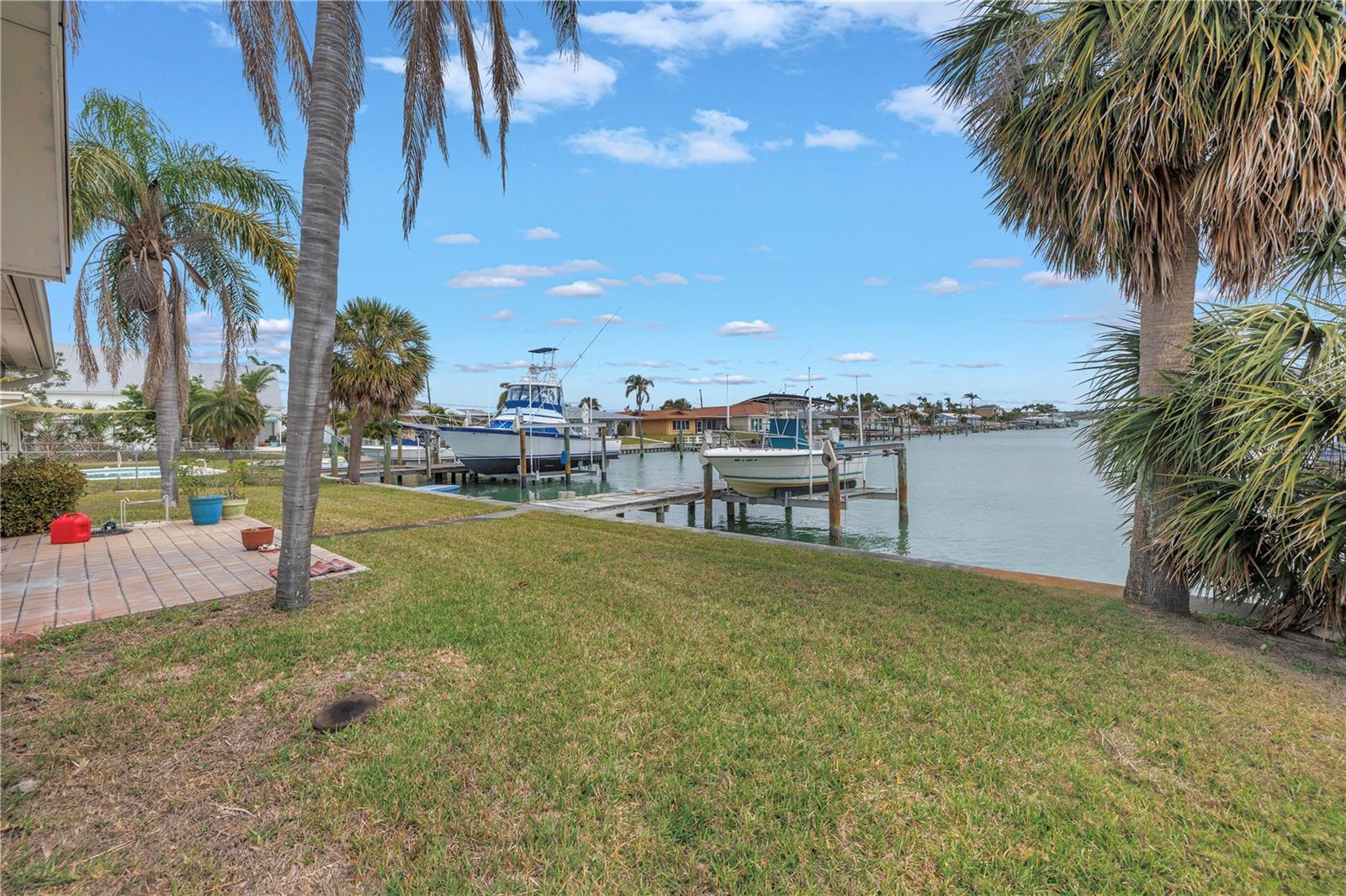 11755 7TH ST E, TREASURE ISLAND, FL, 33706