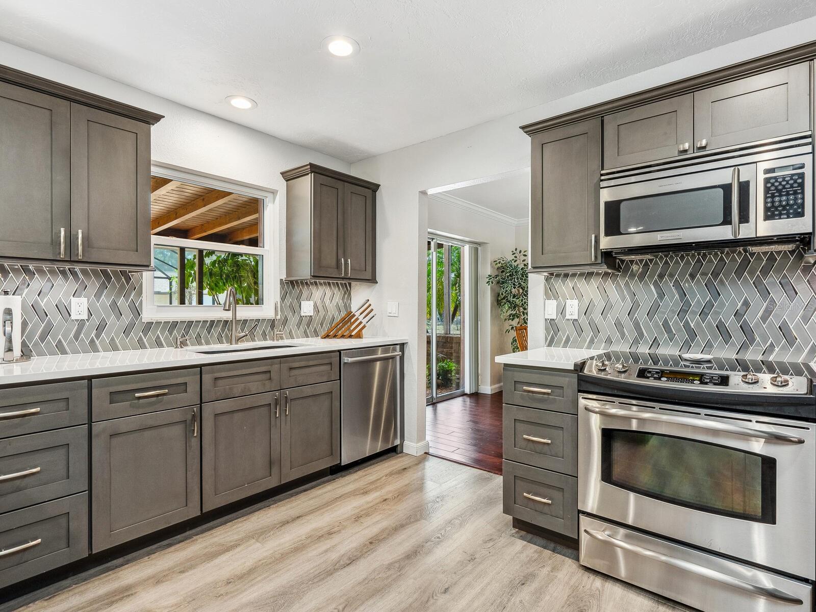 6308 CARACARA ST, SARASOTA, FL, 34241