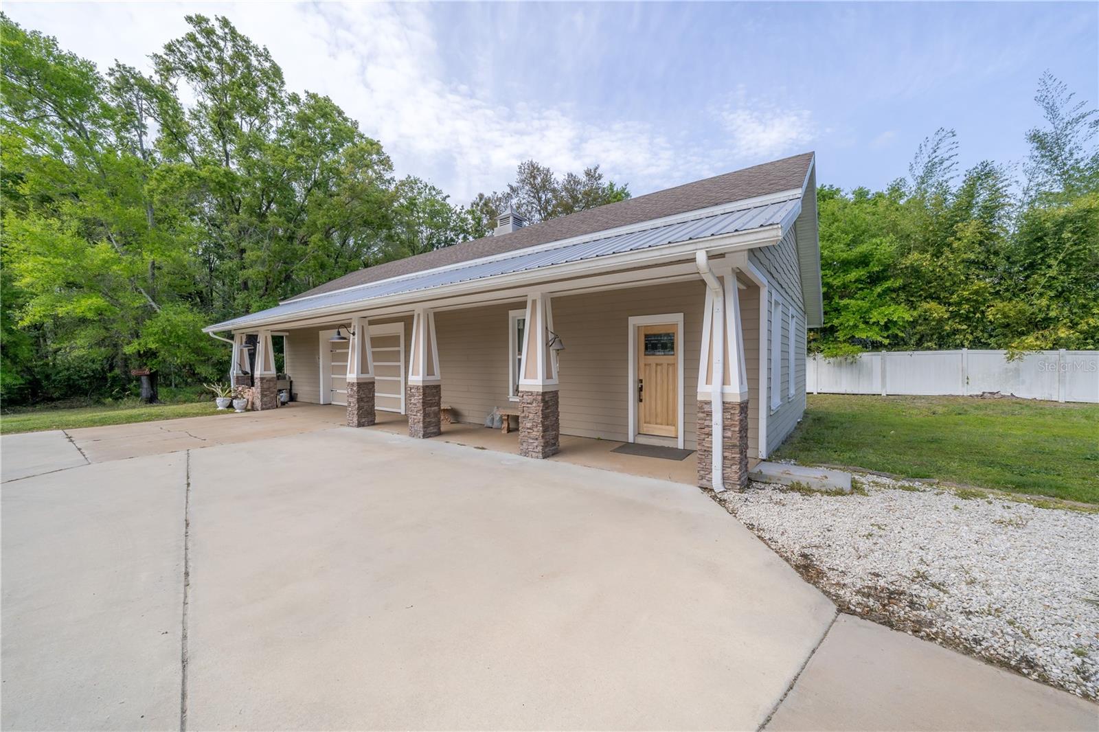 6448 COUNTRY CLUB RD, WESLEY CHAPEL, FL, 33544