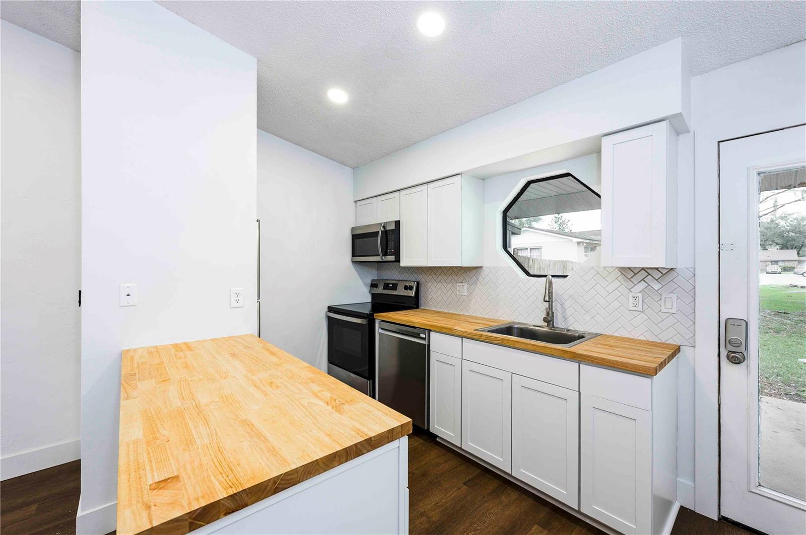 1571 HANCOCK LN, DAYTONA BEACH, FL, 32117