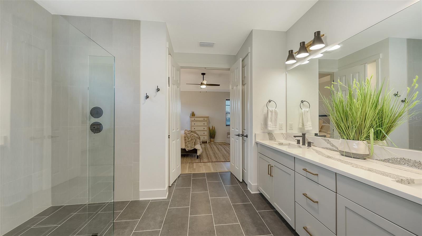 11606 APPLE TREE CIR, BRADENTON, FL, 34211