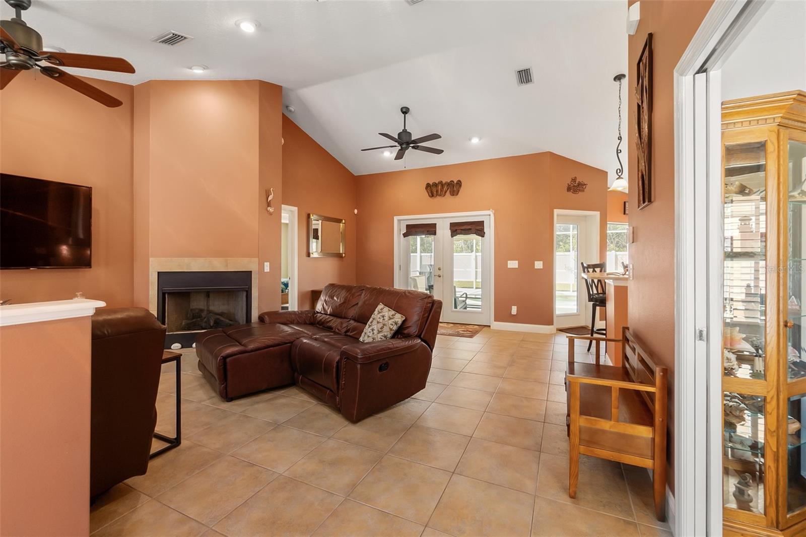 8 ROCKING HORSE DR, PALM COAST, FL, 32164