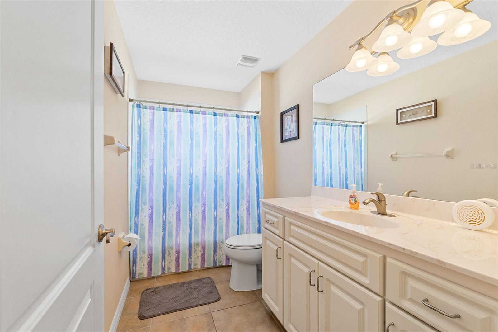 8 ROCKING HORSE DR, PALM COAST, FL, 32164
