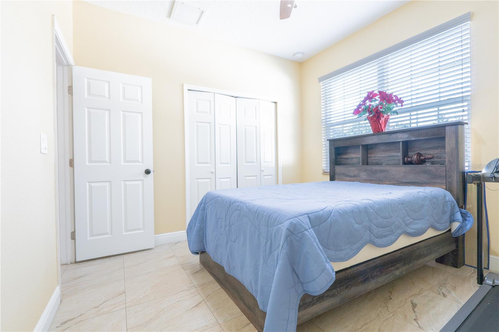 810 W WHATLEY PL, TAMPA, FL, 33604