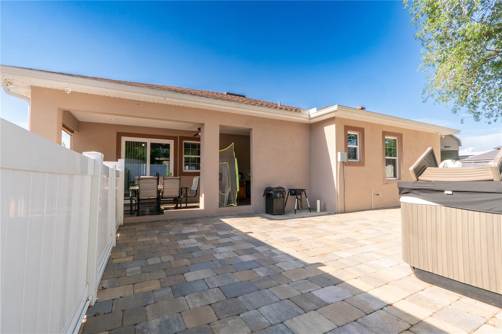 810 W WHATLEY PL, TAMPA, FL, 33604