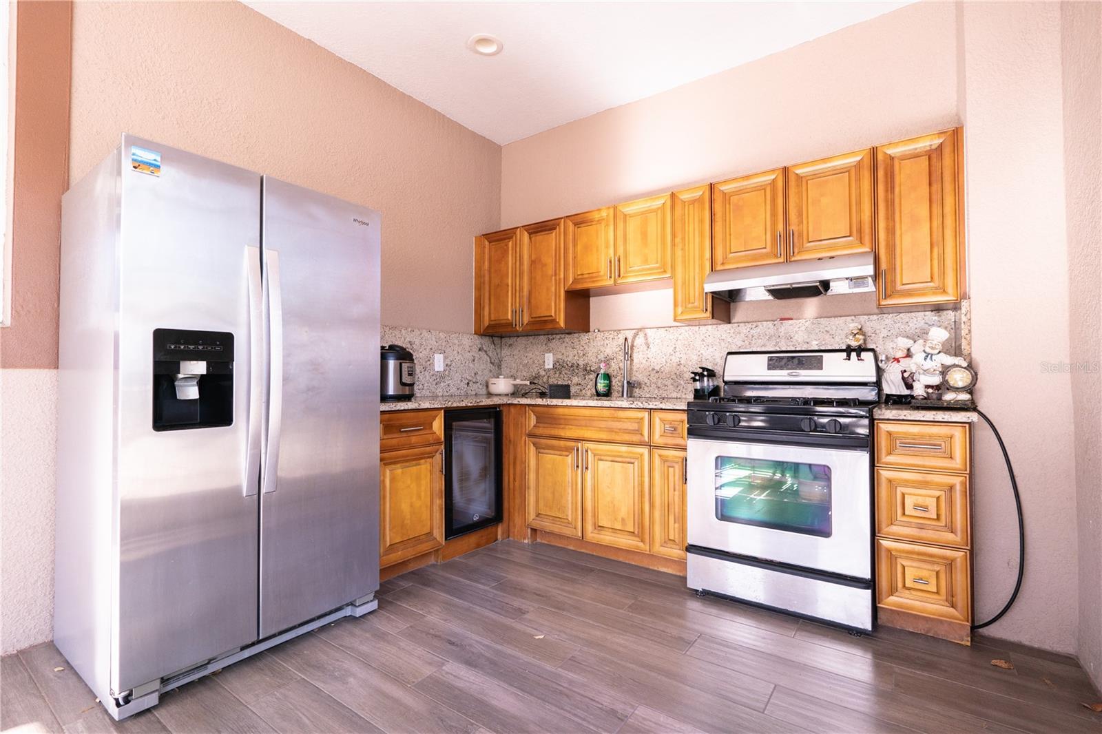 810 W WHATLEY PL, TAMPA, FL, 33604