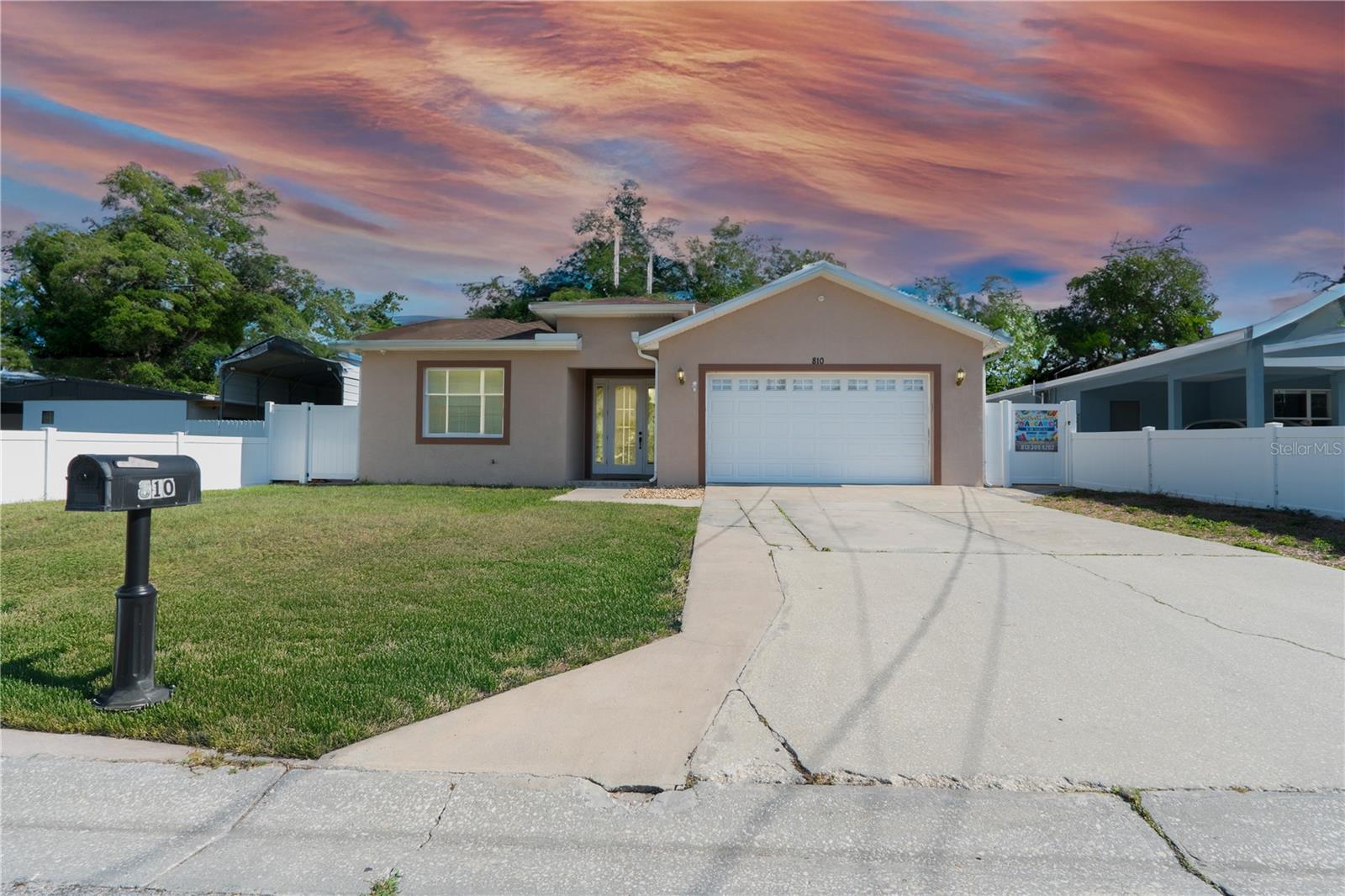 810 W WHATLEY PL, TAMPA, FL, 33604