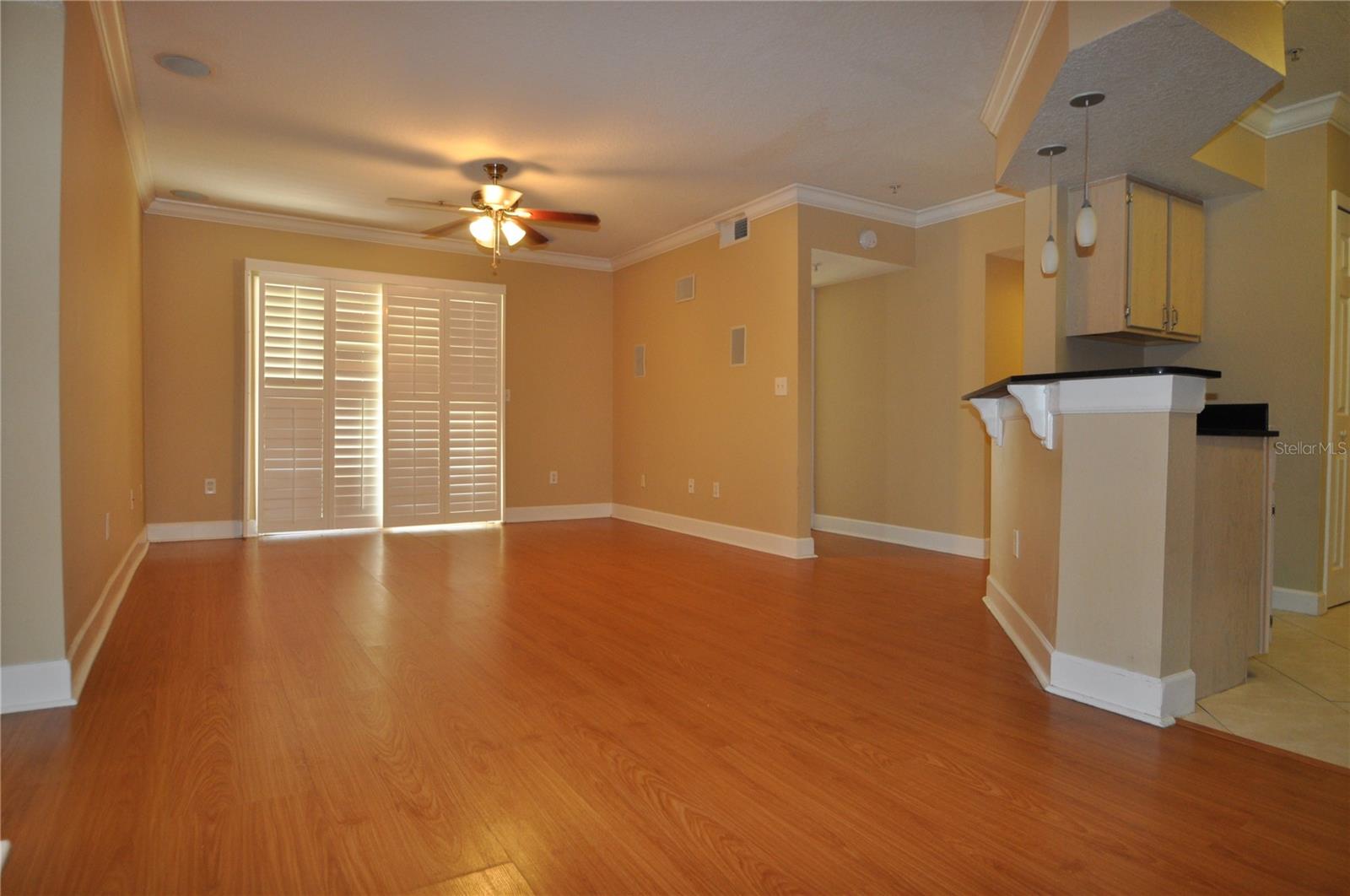 725 CREST PINES DR #412, ORLANDO, FL, 32828