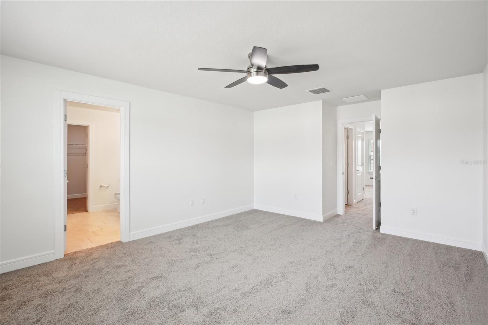 29985 MARQUETTE AVE, WESLEY CHAPEL, FL, 33545