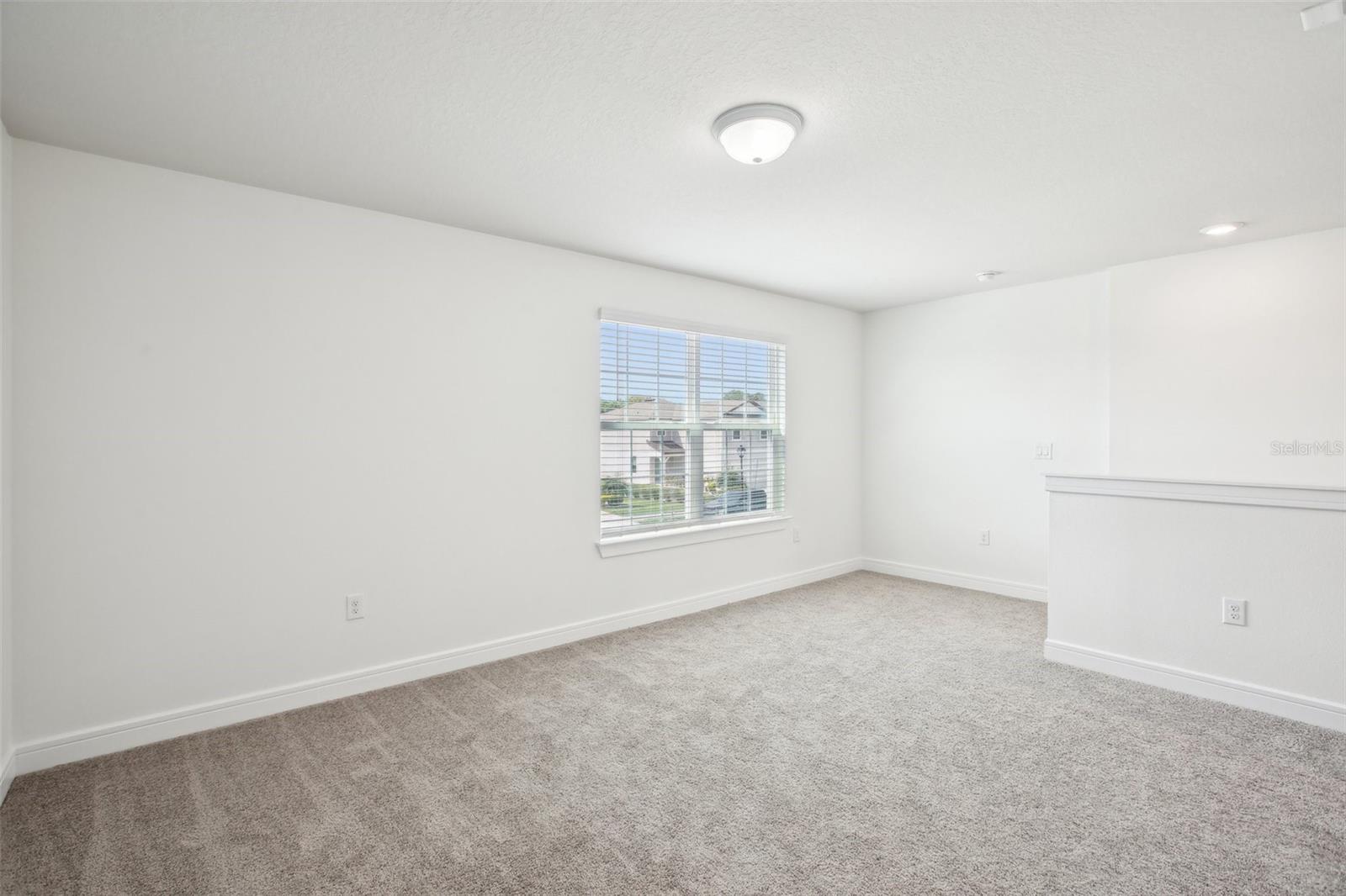 29985 MARQUETTE AVE, WESLEY CHAPEL, FL, 33545