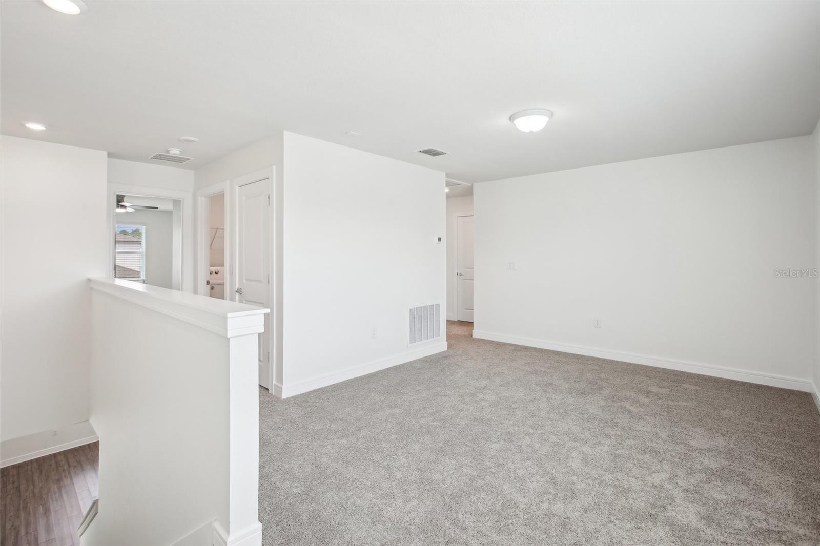 29985 MARQUETTE AVE, WESLEY CHAPEL, FL, 33545