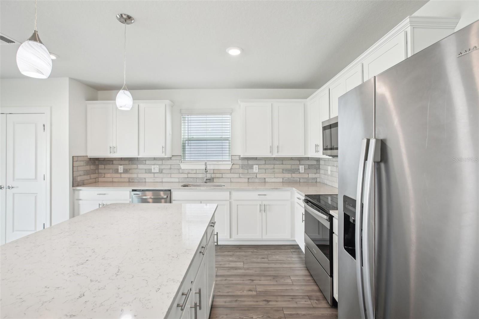 29985 MARQUETTE AVE, WESLEY CHAPEL, FL, 33545