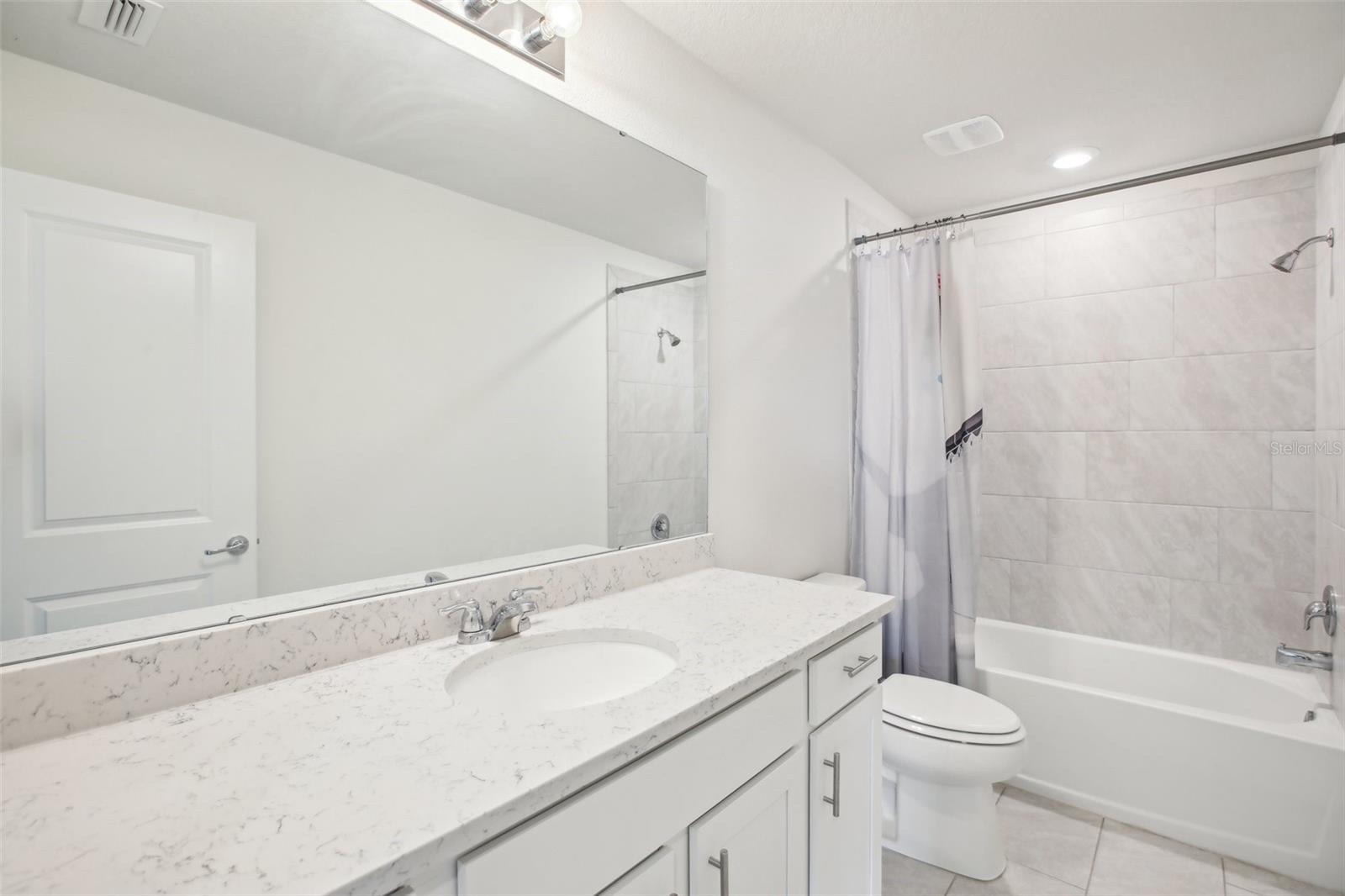 29985 MARQUETTE AVE, WESLEY CHAPEL, FL, 33545