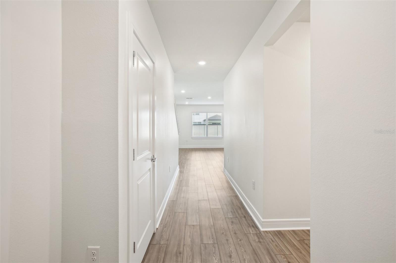 29985 MARQUETTE AVE, WESLEY CHAPEL, FL, 33545