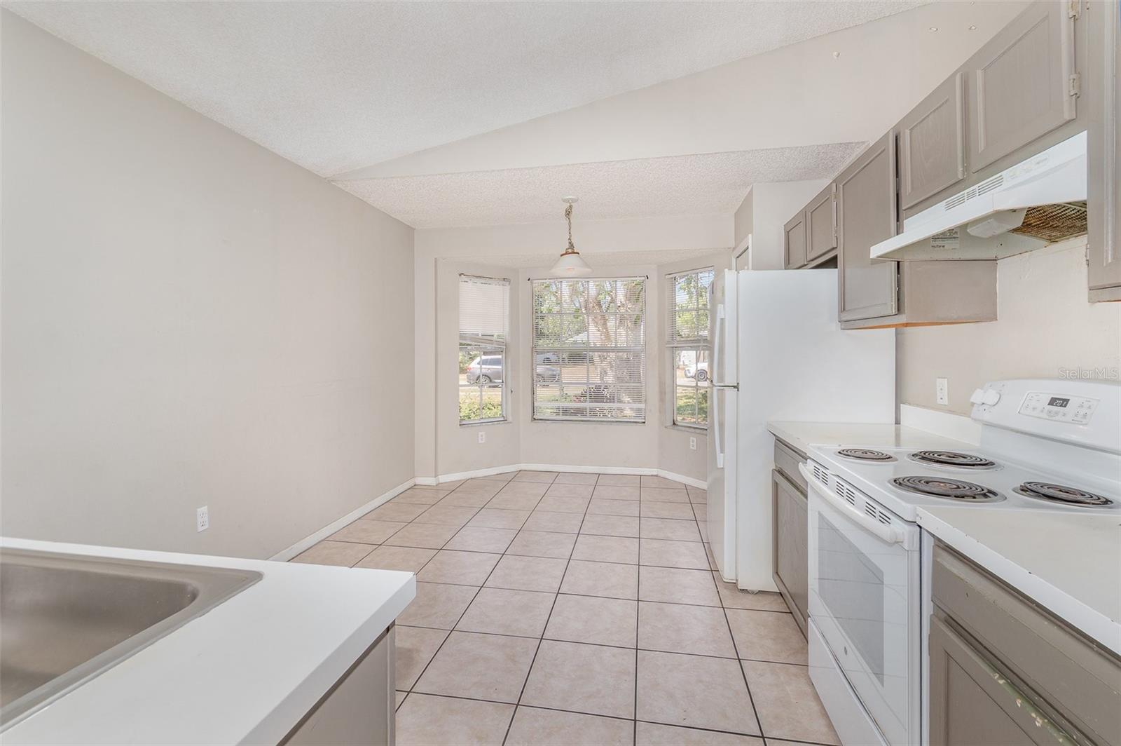7435 GROVEOAK DR, ORLANDO, FL, 32810