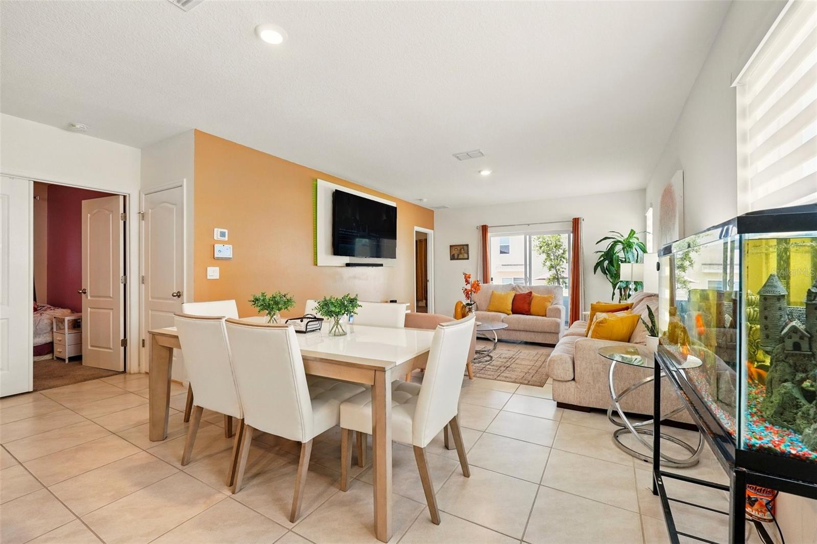 1268 CASCADES AVE, DAVENPORT, FL, 33837