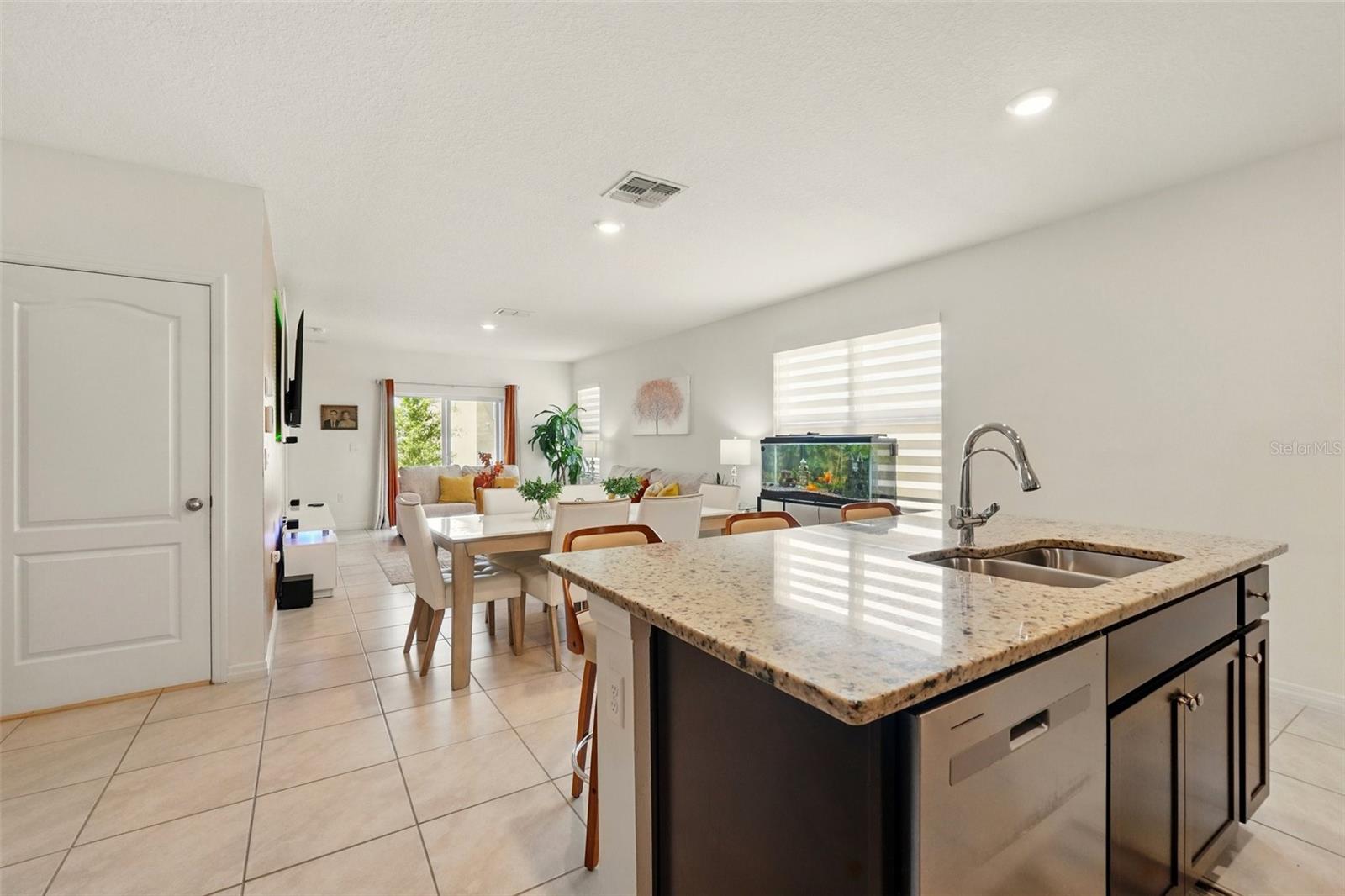 1268 CASCADES AVE, DAVENPORT, FL, 33837