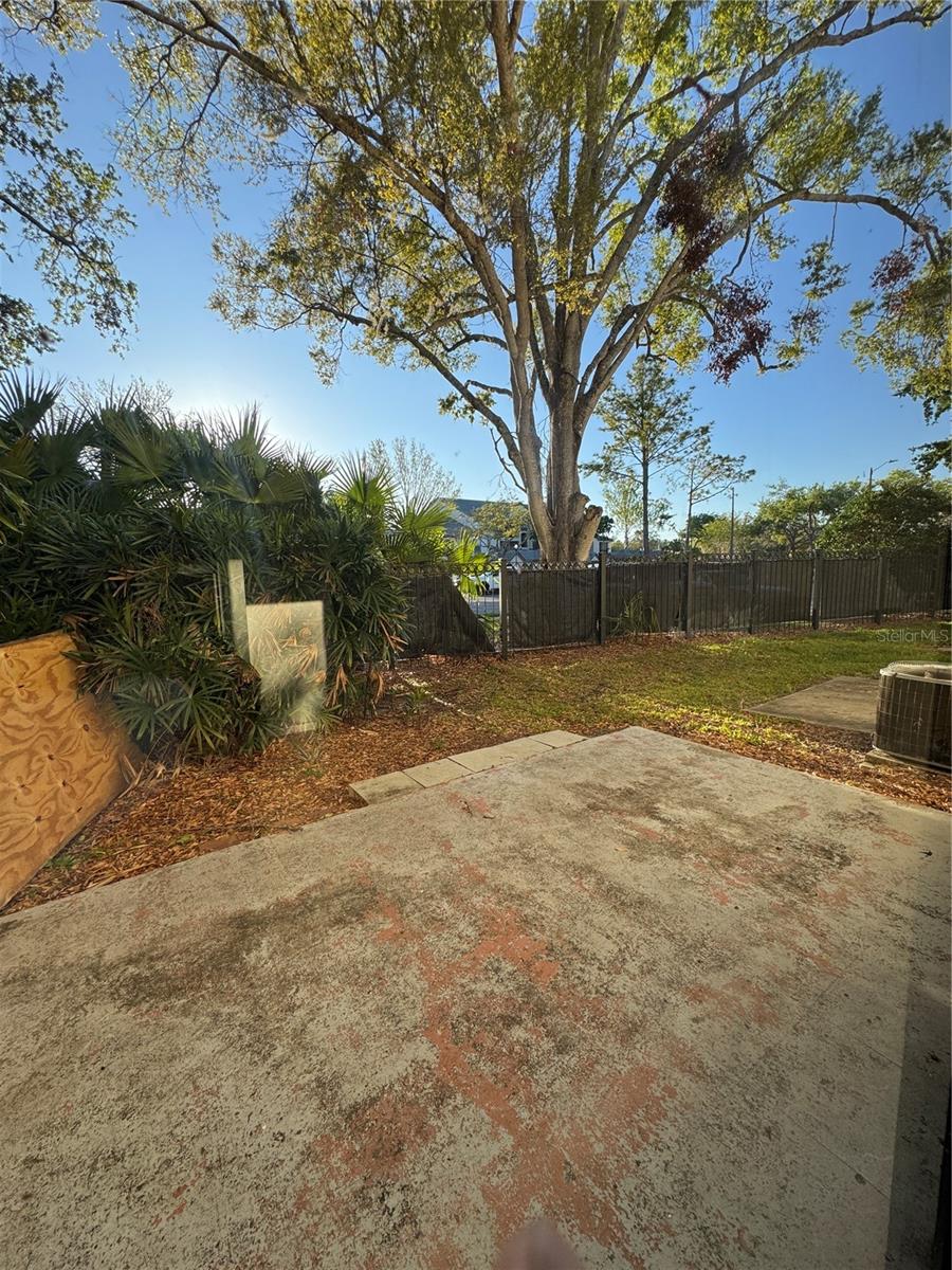 9025 PEBBLE CREEK DR, TAMPA, FL, 33647