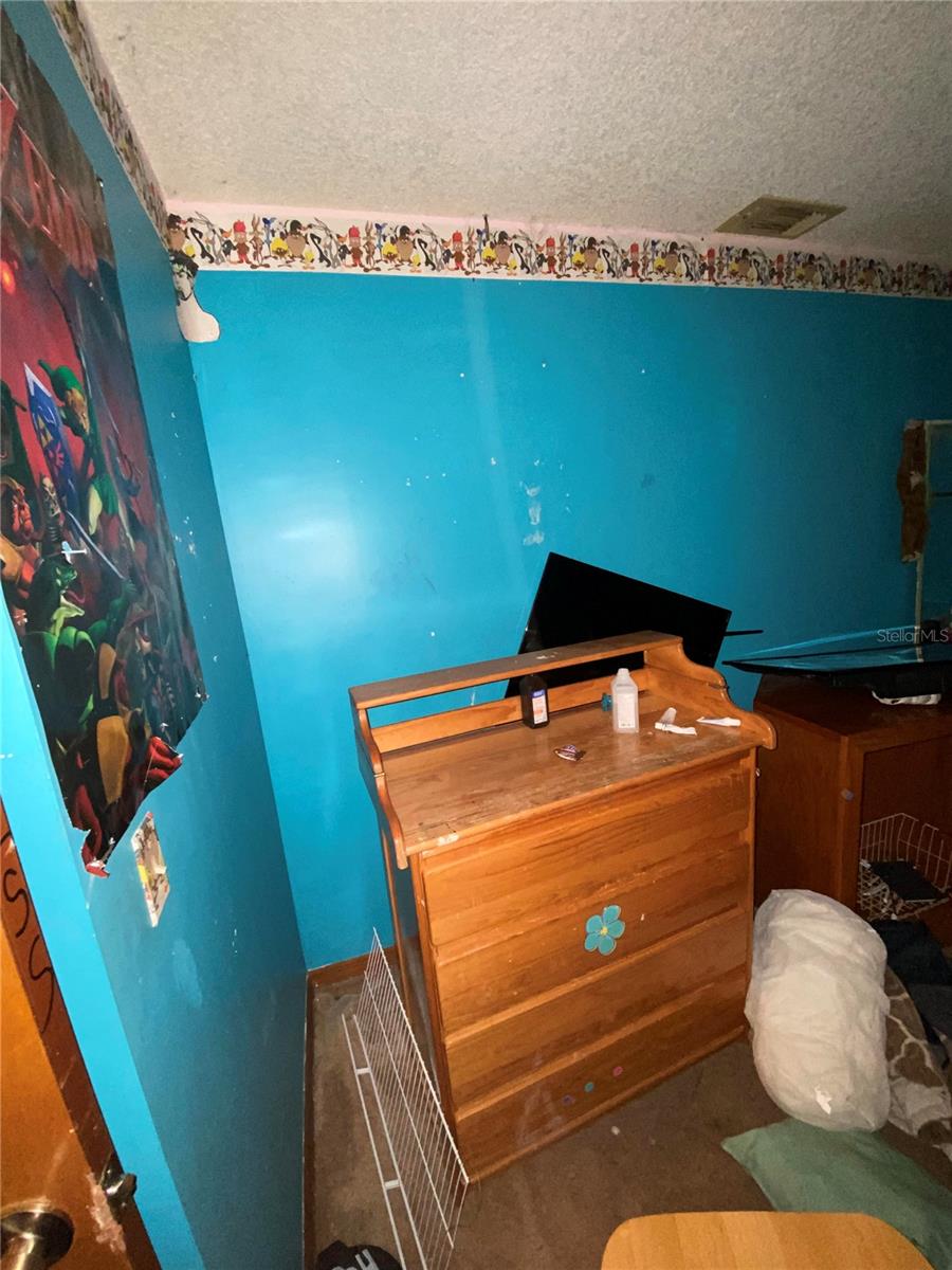 8007 PENSACOLA RD, FORT PIERCE, FL, 34951