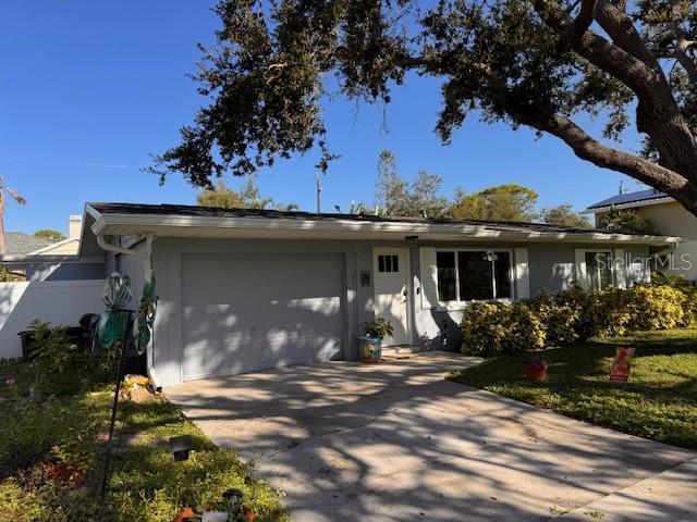 1460 EVEREST RD, VENICE, FL, 34293