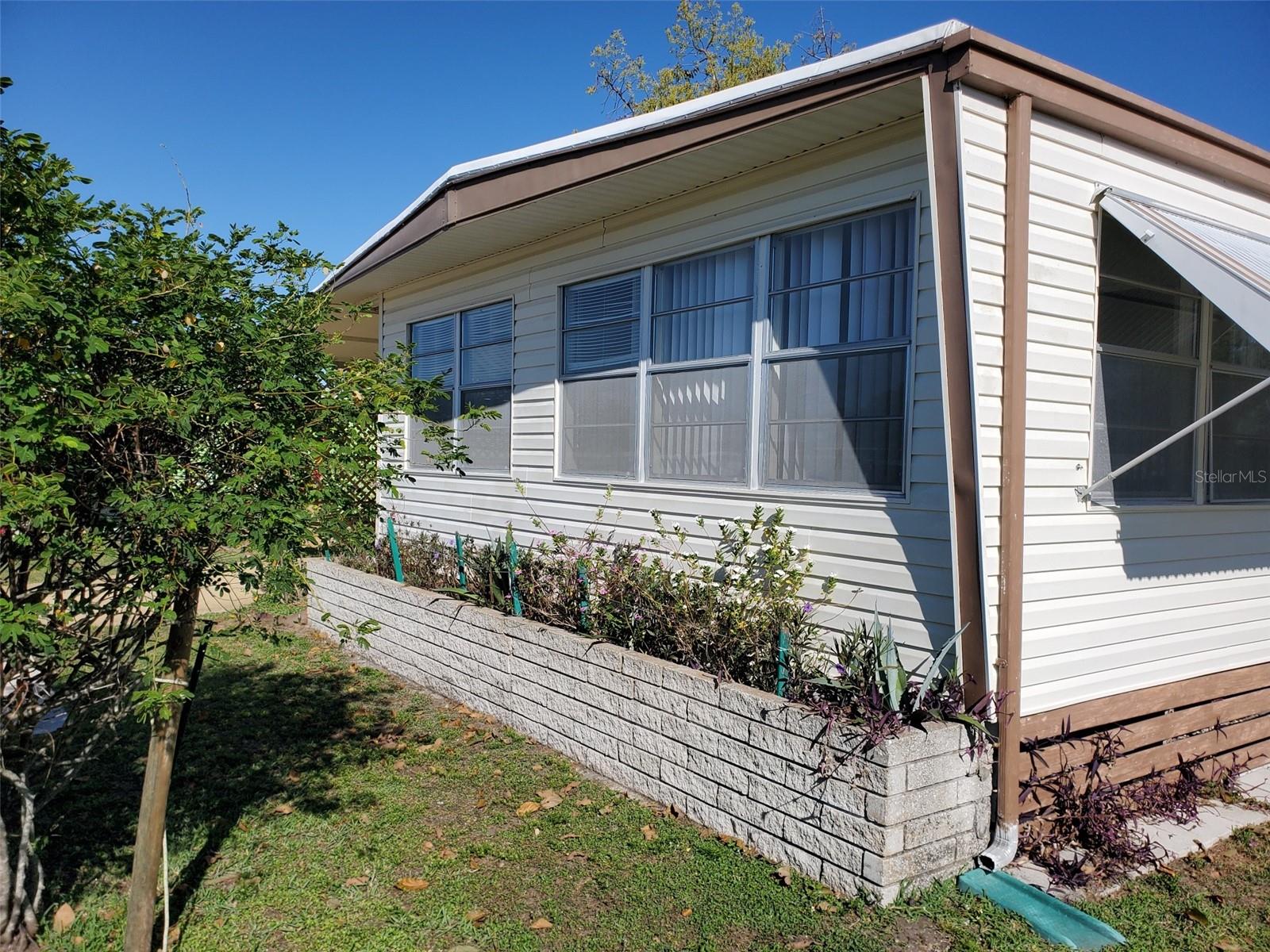 39143 FLORA AVE, ZEPHYRHILLS, FL, 33542