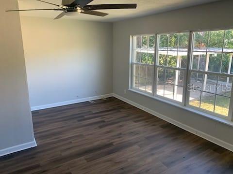 11308 N OAKLEAF AVE, TAMPA, FL, 33612