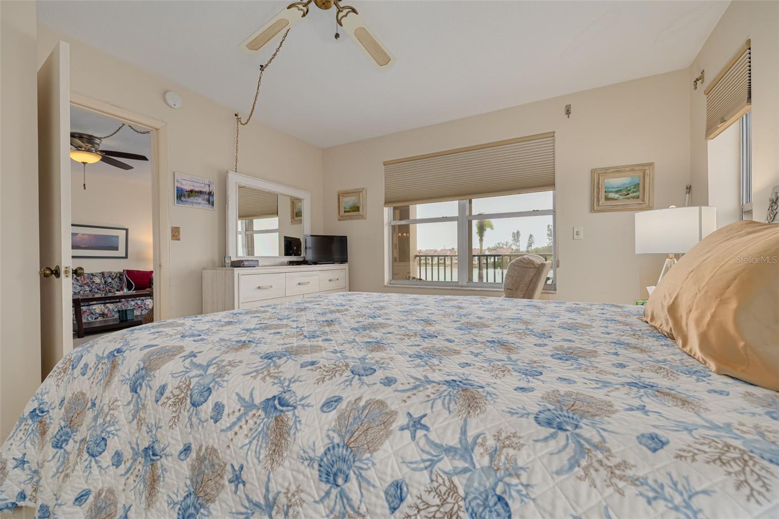 5220 BRITTANY DR S #210, ST PETERSBURG, FL, 33715