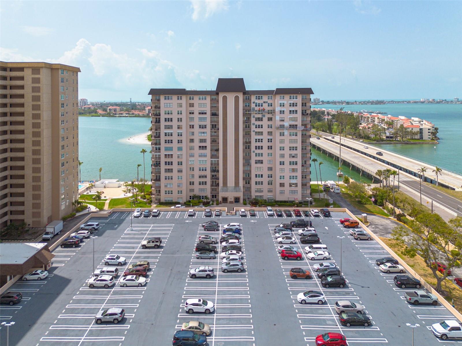 5220 BRITTANY DR S #210, ST PETERSBURG, FL, 33715