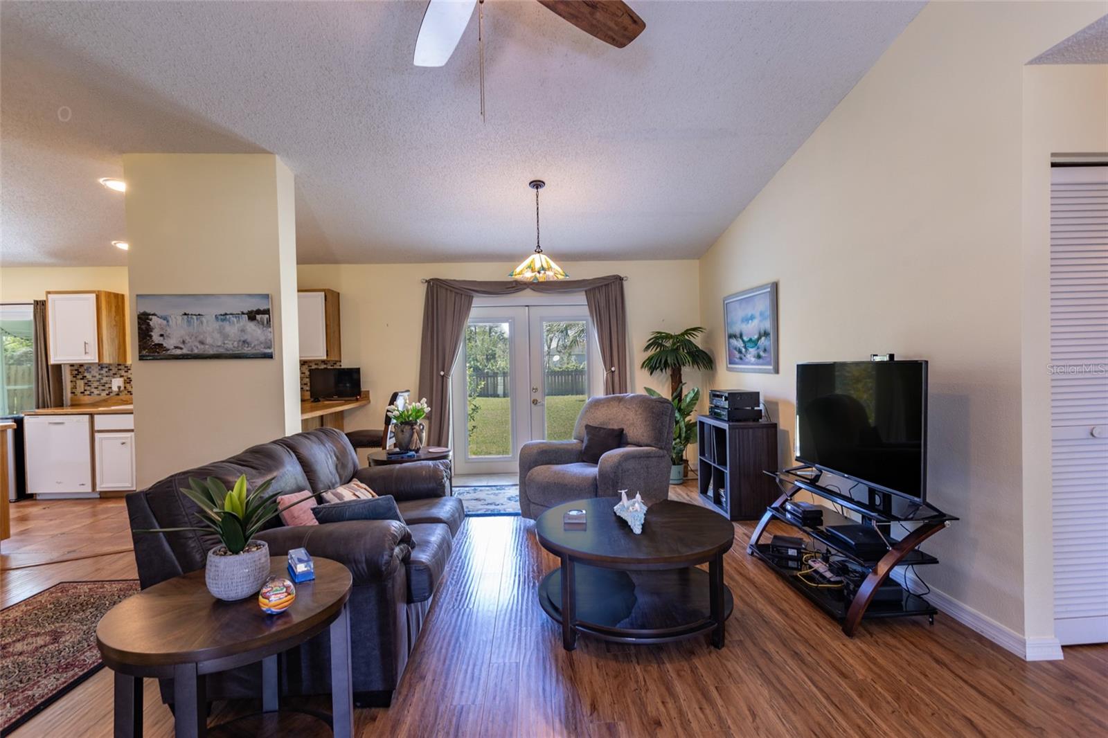 18 WHITE FEATHER LN, PALM COAST, FL, 32164