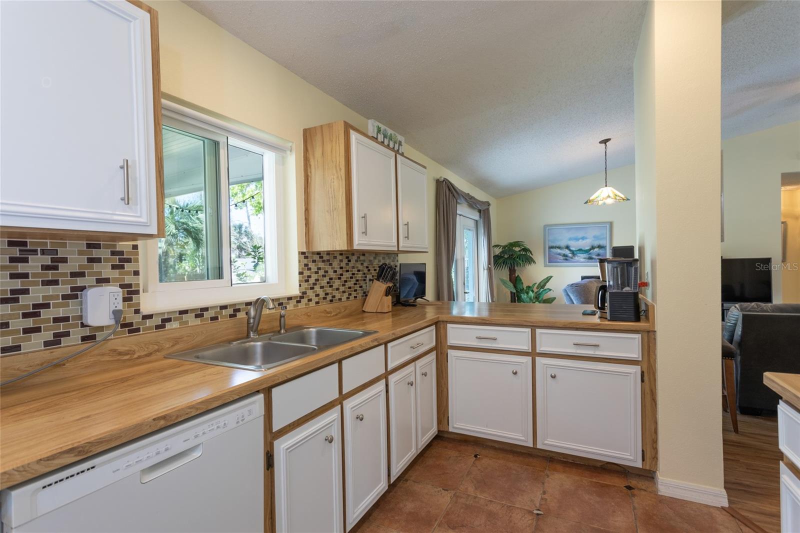 18 WHITE FEATHER LN, PALM COAST, FL, 32164