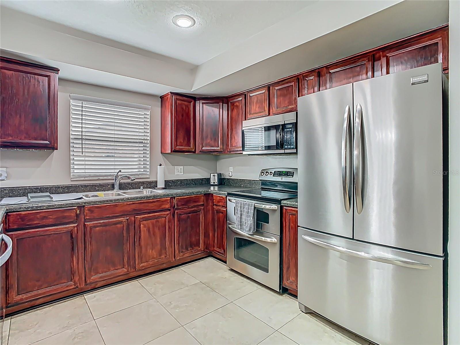 10304 OUT ISLAND DR, TAMPA, FL, 33615