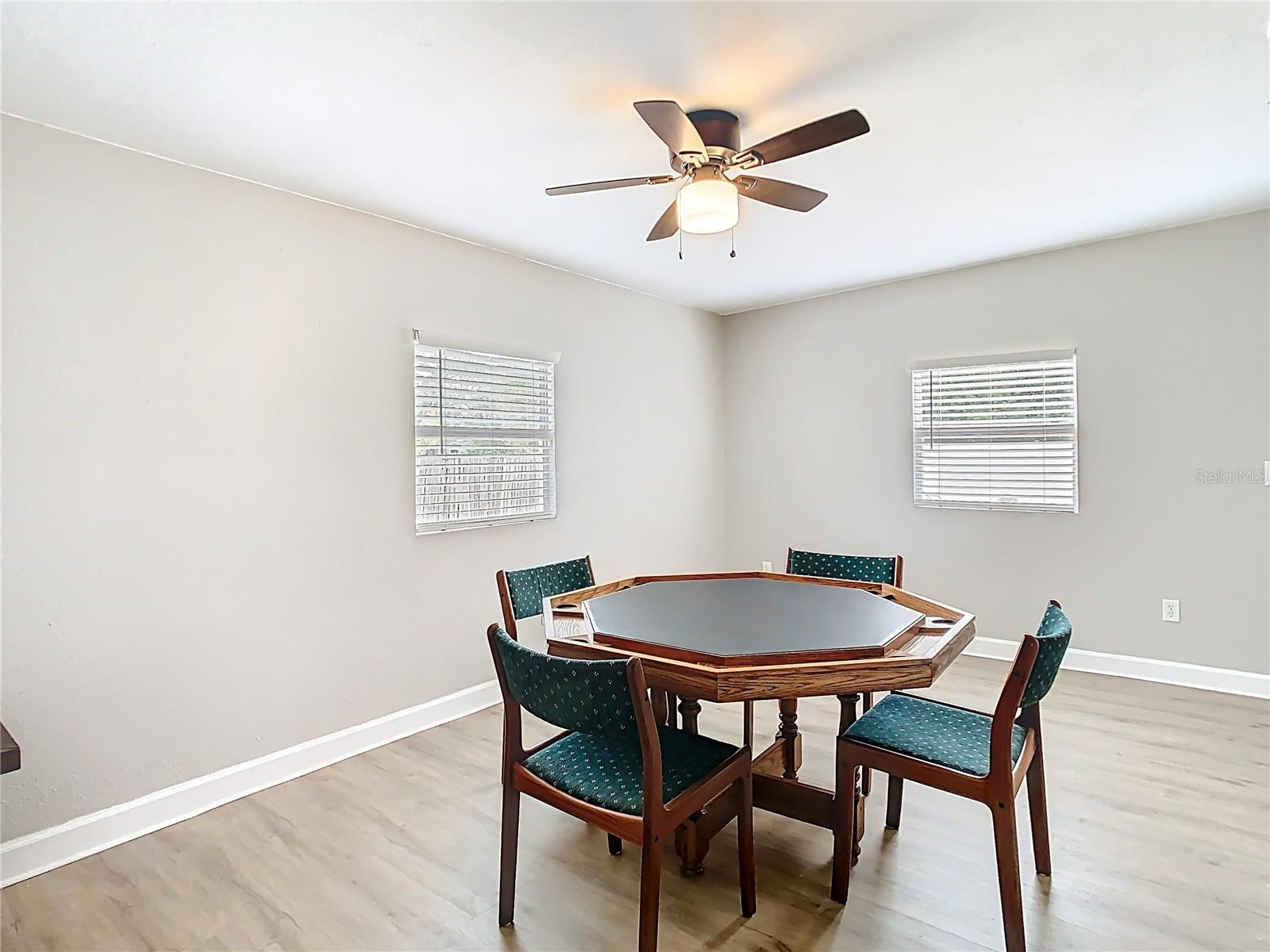 10304 OUT ISLAND DR, TAMPA, FL, 33615