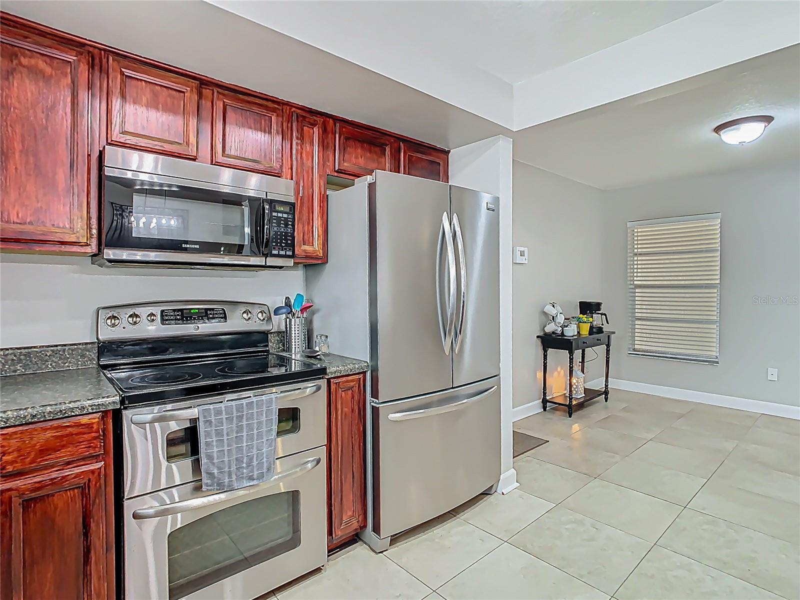 10304 OUT ISLAND DR, TAMPA, FL, 33615