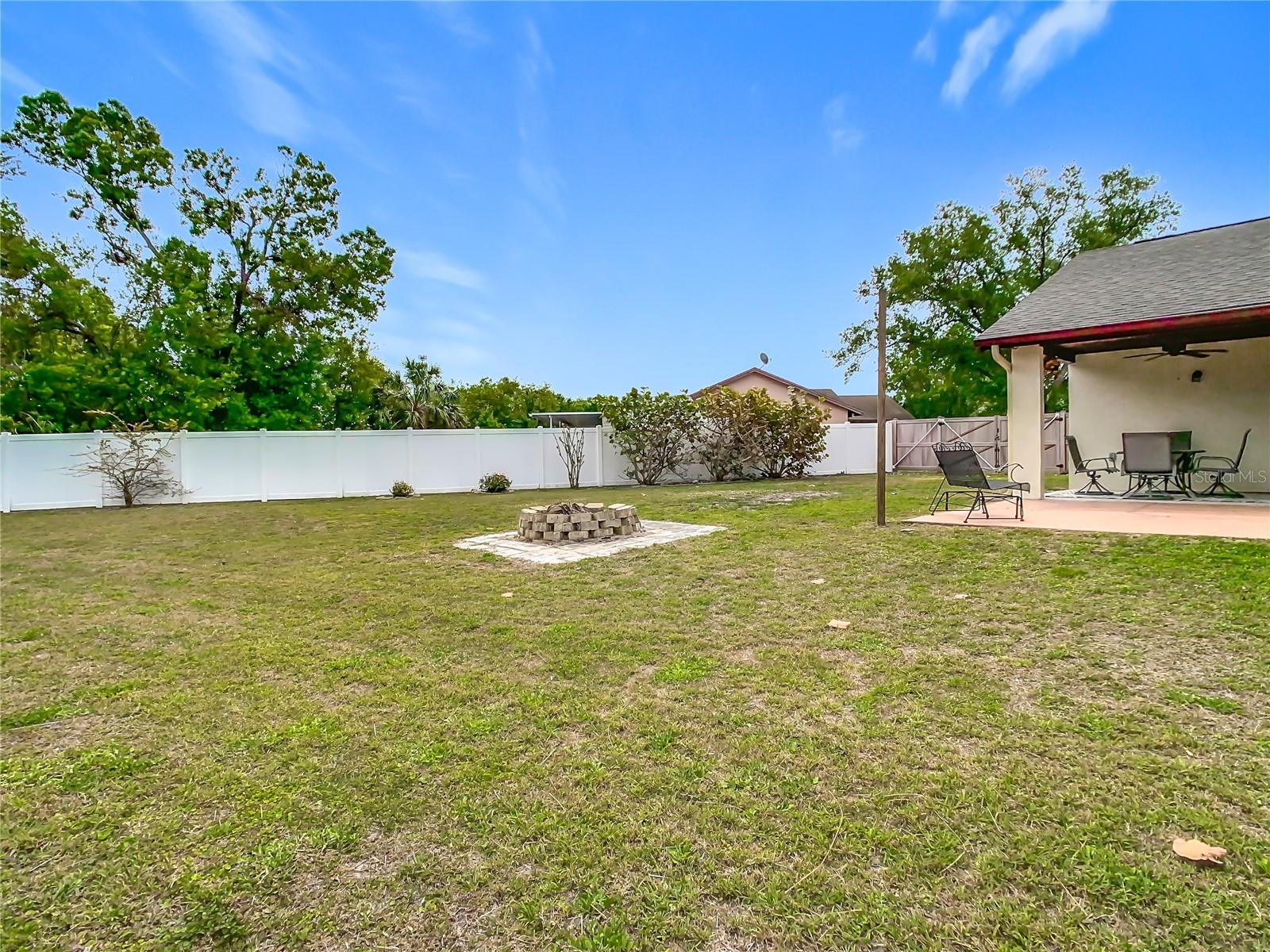 10304 OUT ISLAND DR, TAMPA, FL, 33615