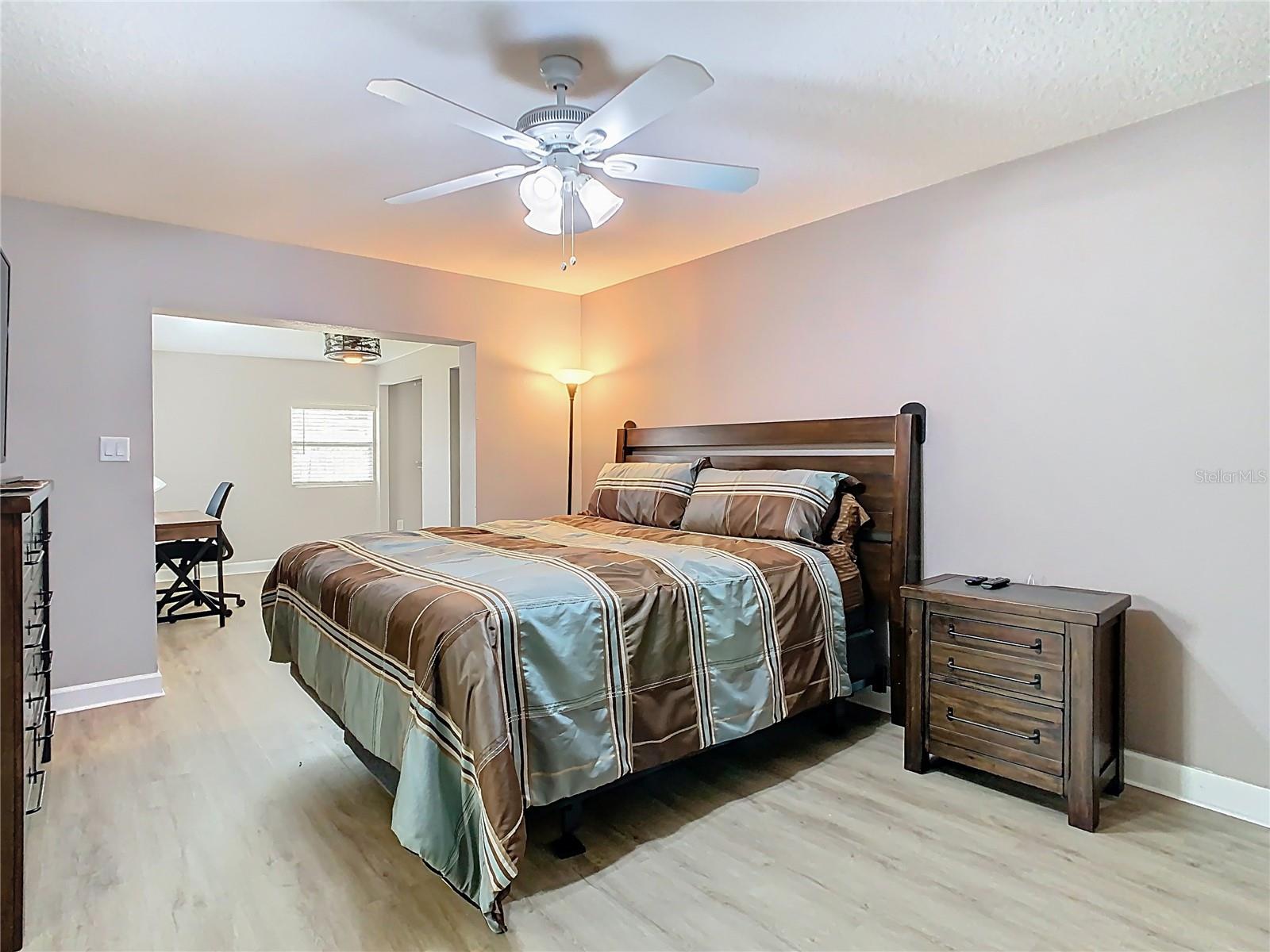 10304 OUT ISLAND DR, TAMPA, FL, 33615