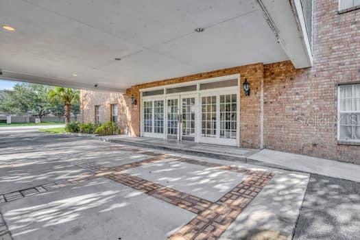 5385 CONROY RD #102, ORLANDO, FL, 32811