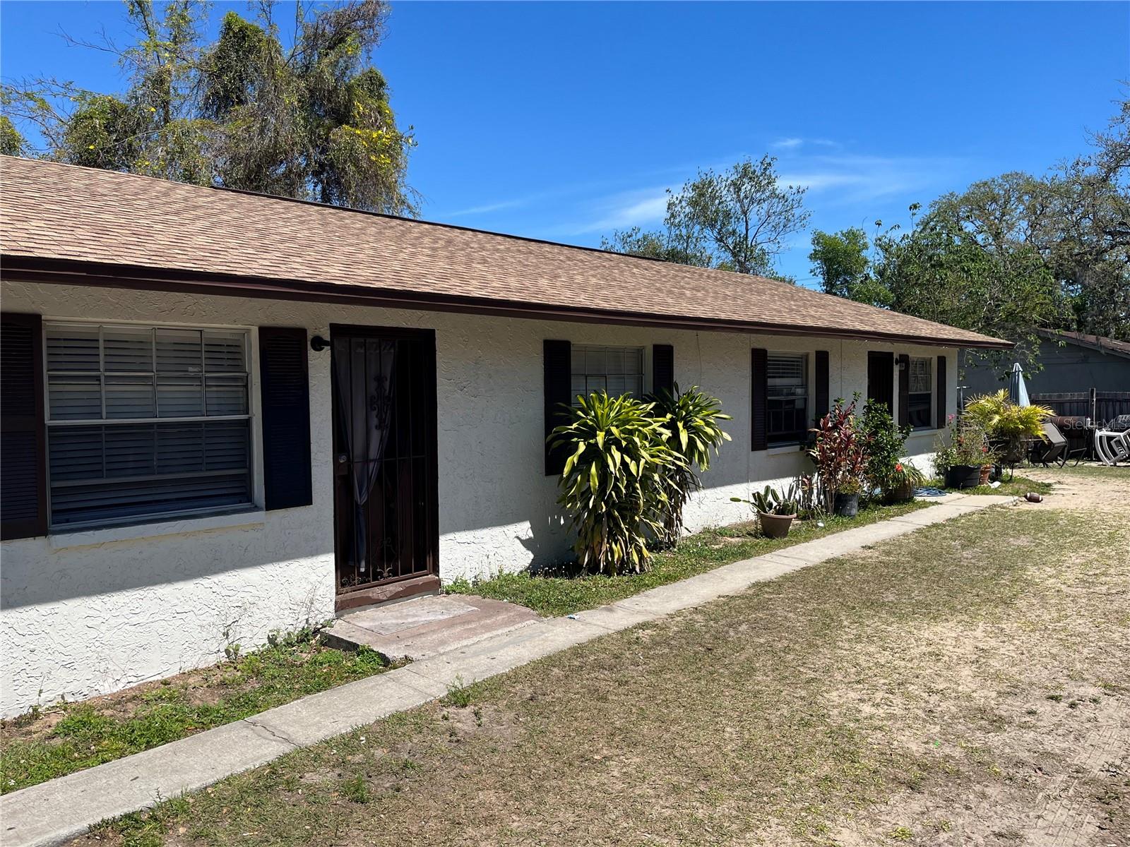 8525 N SEMMES ST, TAMPA, FL, 33604