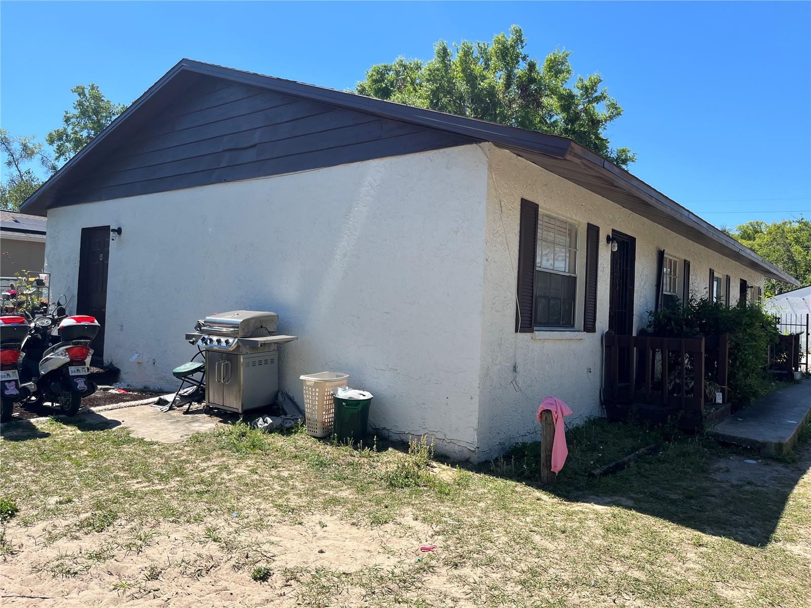 8525 N SEMMES ST, TAMPA, FL, 33604
