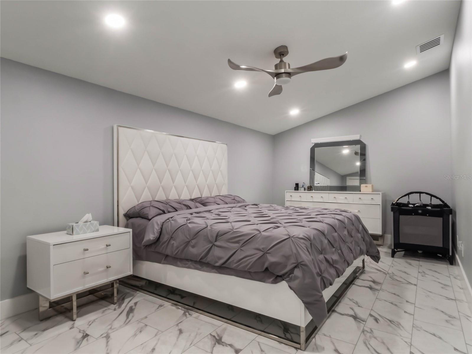 6607 WHISPERING PINES RD, ORLANDO, FL, 32824